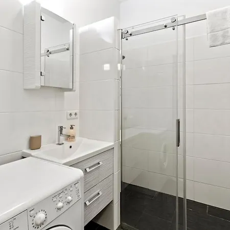 Balkon I Close To S-Bahn I 5 Minutes To Mall Vienna Exterior photo
