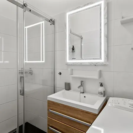Balkon I Close To S-Bahn I 5 Minutes To Mall Vienna Exterior photo