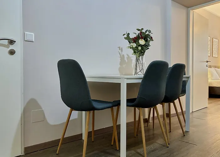 Balkon I Close To S-Bahn I 5 Minutes To Mall