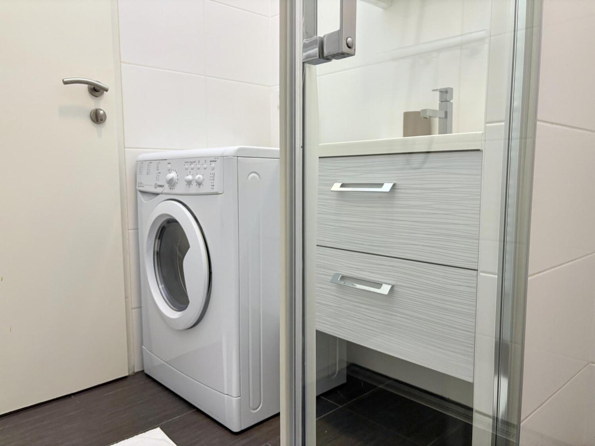Balkon I Close To S-bahn I 5 Minutes To Mall * Vienna