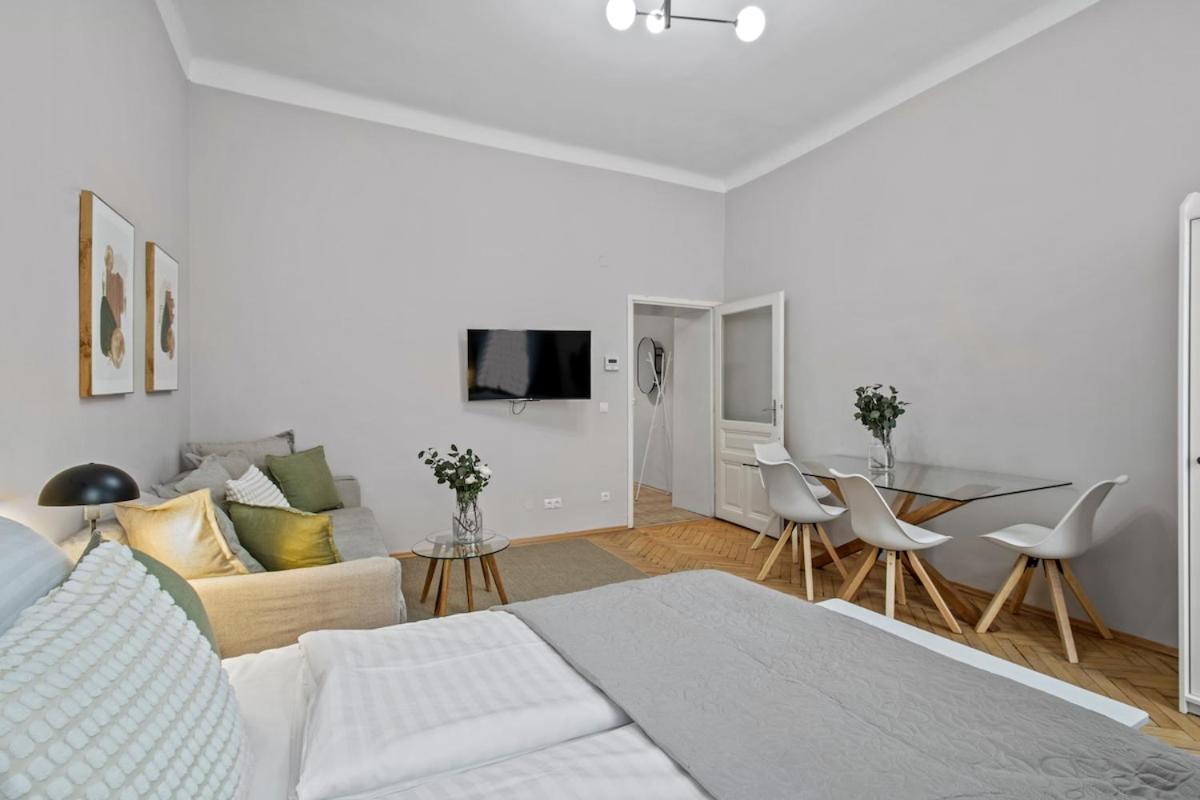 Apartment Balkon I Close To S-bahn I 5 Minutes To Mall Vienna